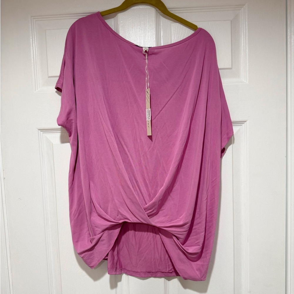 She + Sky Twisted Hem Top